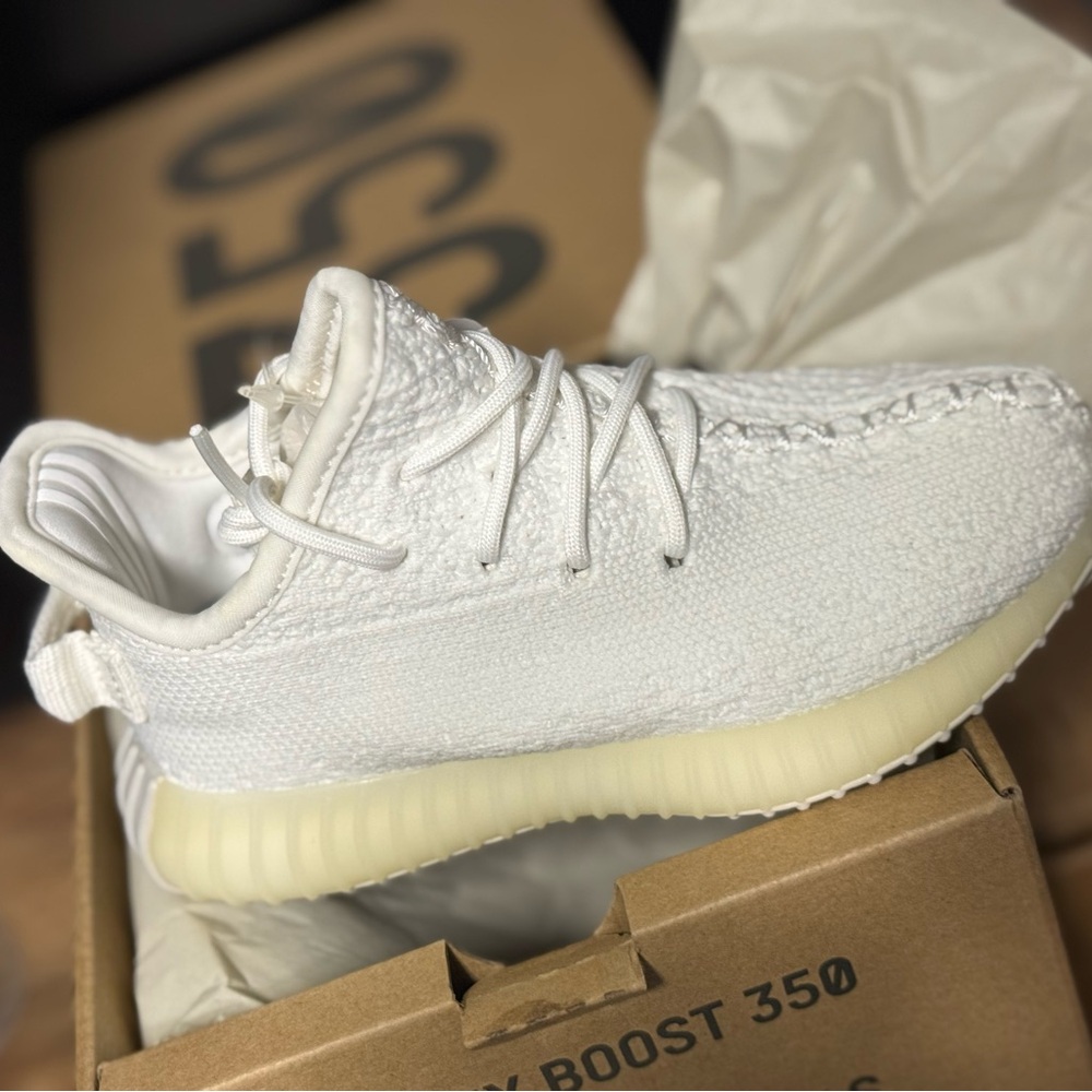Yeezy Kids White Cream Sneakers